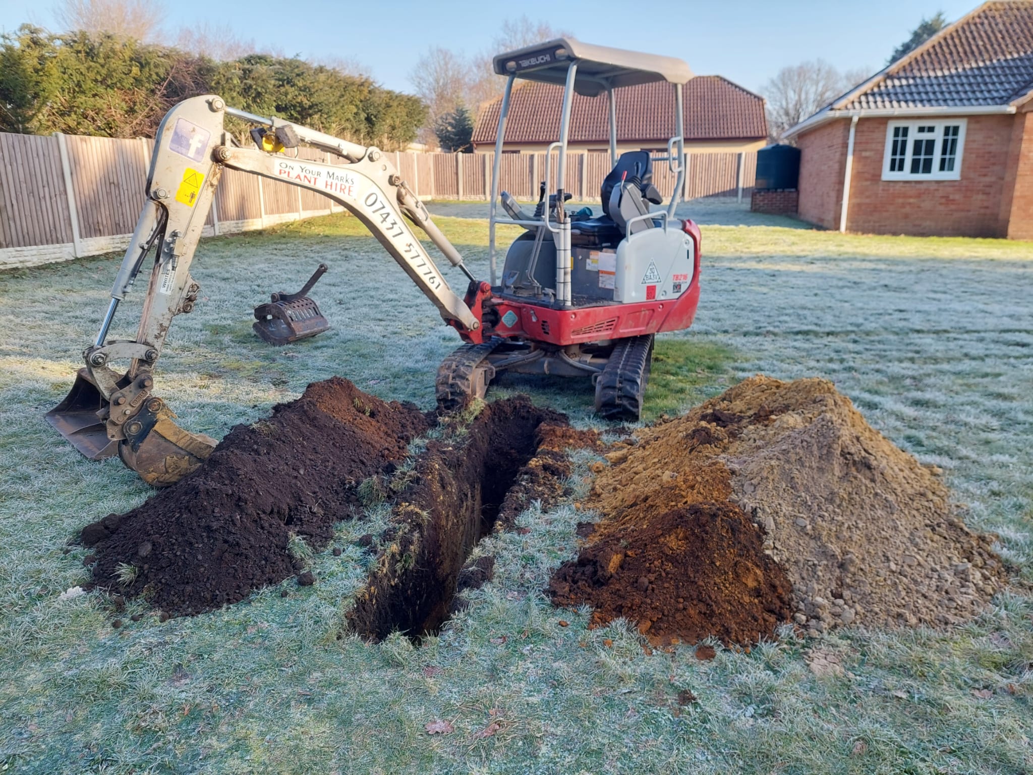 photo-gallery-plant-machine-operators-on-your-marks-plant-hire
